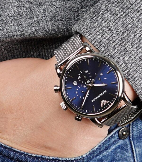 Montre Emporio Armani homme chronographe fond bleu